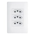 Tomada Fame Habitat 2p+t 20a Tripla